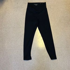 American Eagle crossover high waisted workout legging, small, black